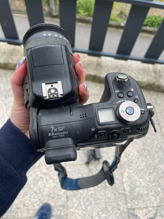 Camera Fotografica Sony DSC-F828