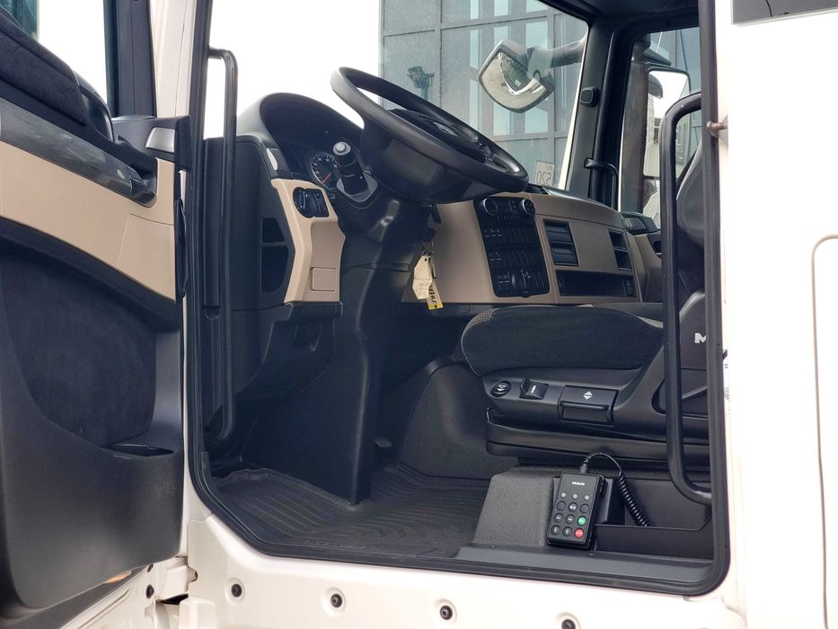 MAN TGX 18.460 | тягач |2018 рік