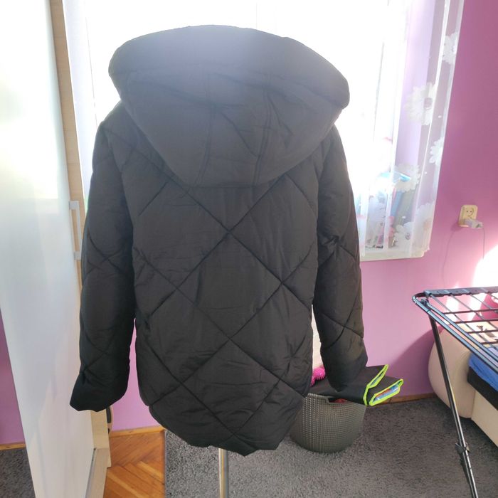 Czarna kurtka zimowa pikowana miękka xl