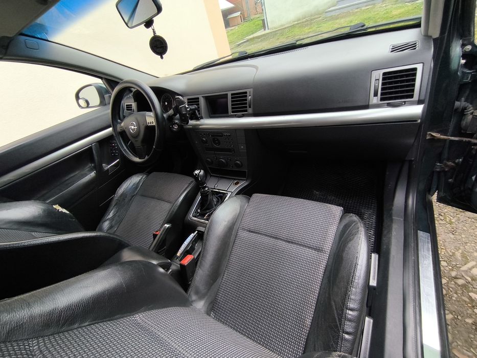 Продам автомобіль  Opel Vectra C 2004р.