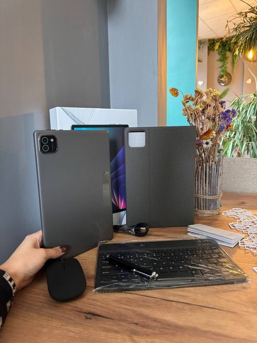 Новый планшет с памятью 8/256гб