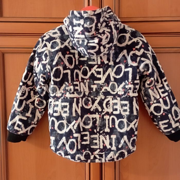 Продам парку дитячу