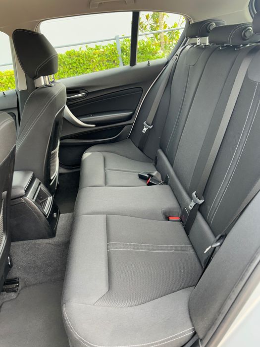 BMW 116d auto 05/2019 impecável