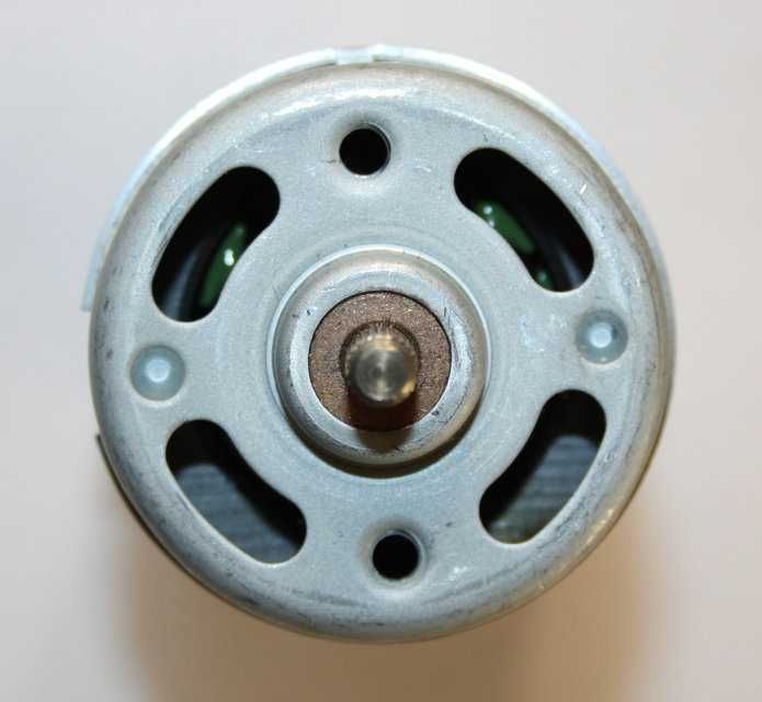 мотор p88735c-0001 =блендера SATURN ST-FP9090