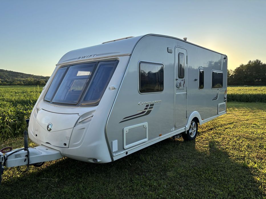 SWIFT CONQUEROR 540  Swift Conqueror 540 | 2008 | Bardzo dobry stan | solar + markiza + TV