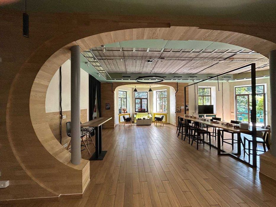 Продаж будинку, Ворзель. Багатофункціональний комплекс