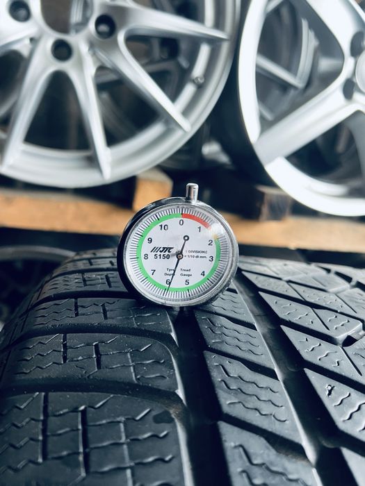 Шини Резина Зимові  23Рік 315 30 21 Pirelli Sottozero 3 2шт