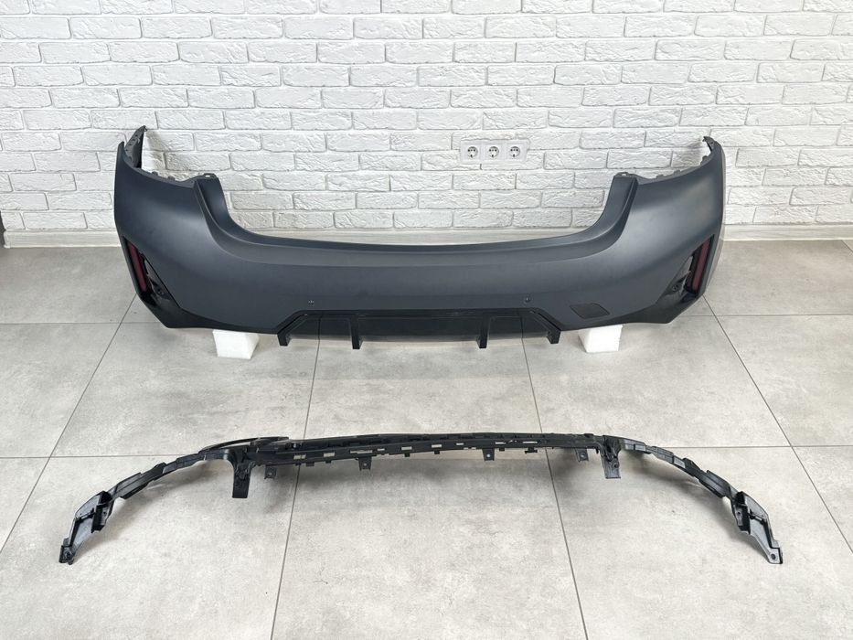 Комплект обвісу BMW 3 G20 M paket LCI 2023+ (бампера, пороги, насадки)