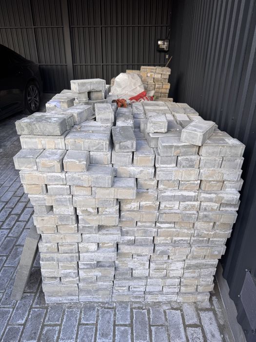 Тротуарная плитка  200 *100*60 мм. (45 кв.м)