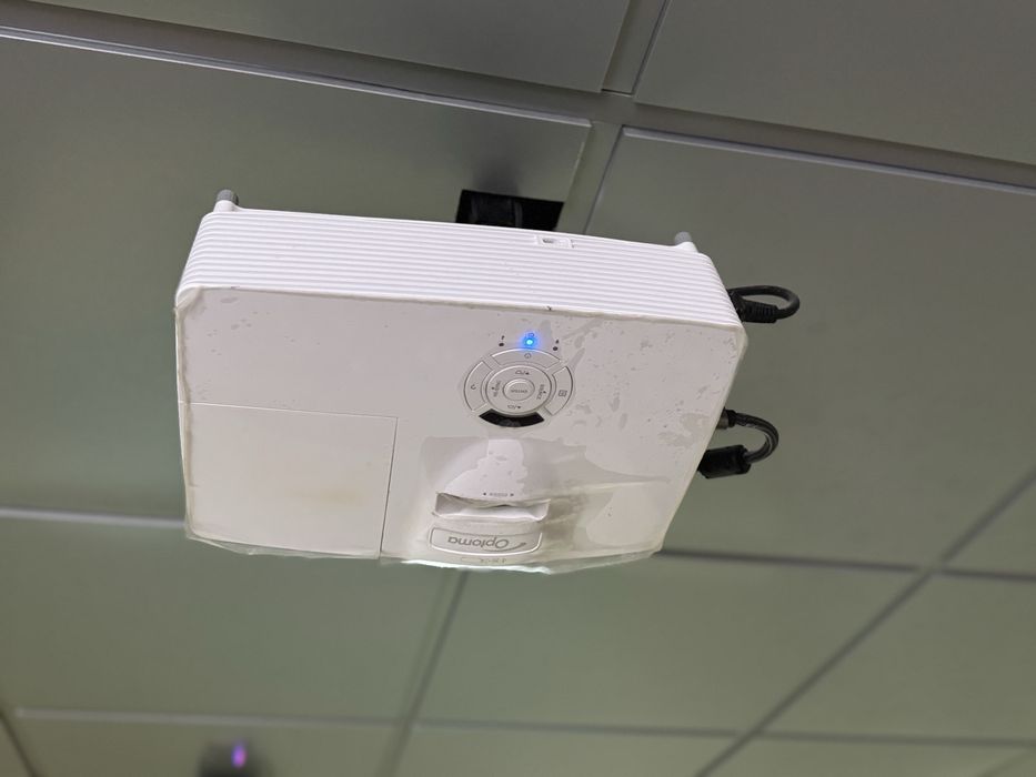 Продам інтерактивну стіну (інтерактивна панель для дітей)