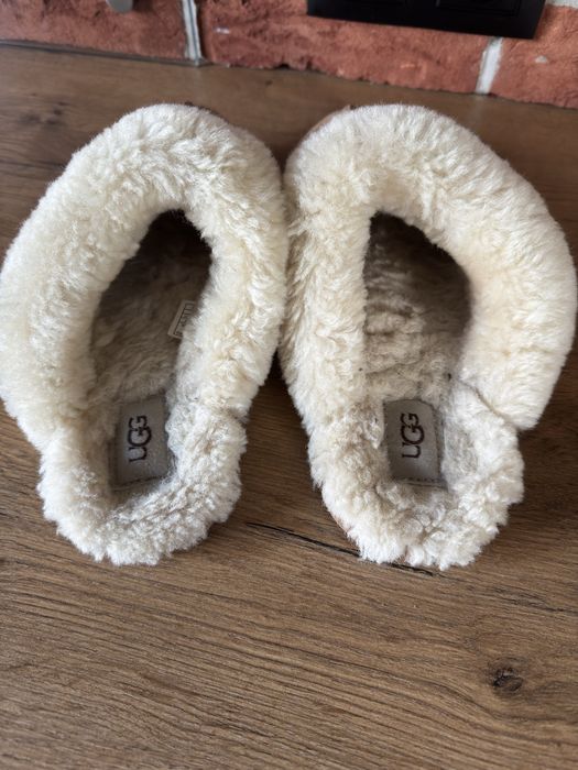 Klapki UGG Kapcie zamszowe Scuffette II