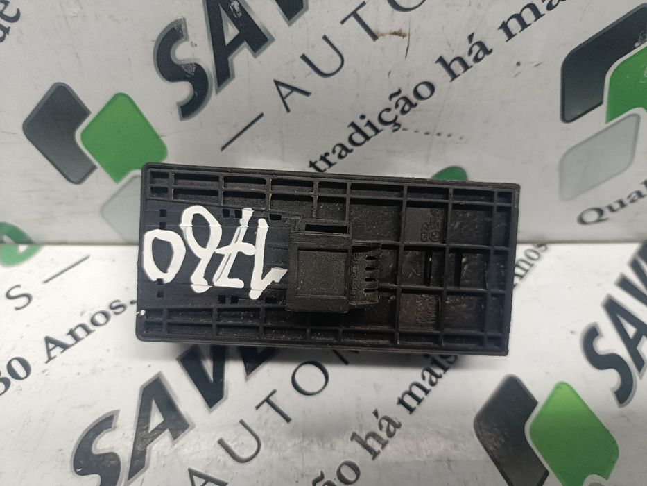 Comando / botão / interruptor vidros frente esquerdo AUDI A4 (8K2, B8)