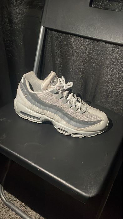 Air max 95 em bom estado