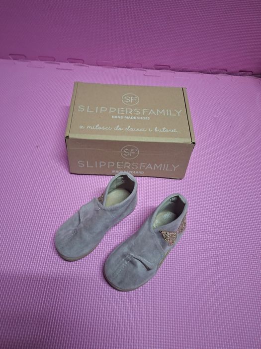 Kapcie Slippers Family dla dziecka  rozmiar 25