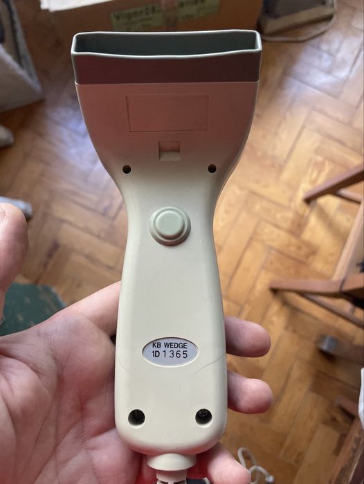 Leitor de codigo de barras KB Wedge