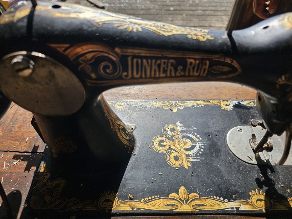 Máquinas costura antigas