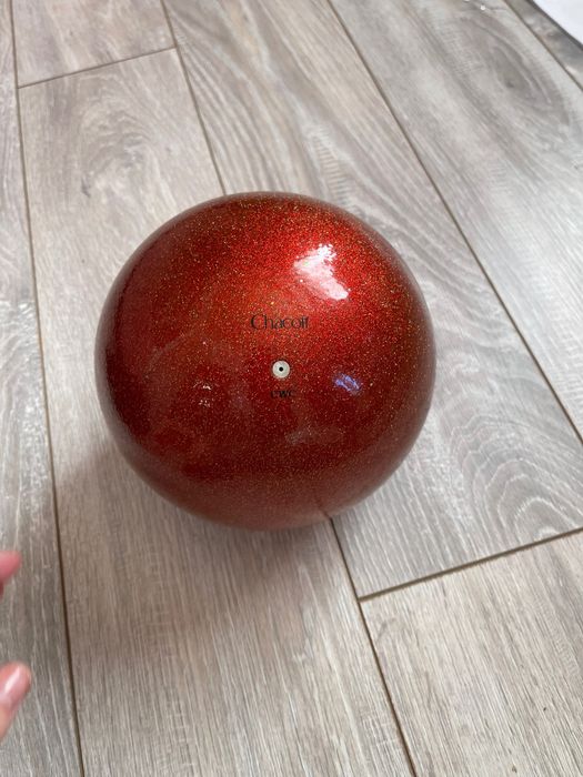 Мʼяч для художньої гімнастики