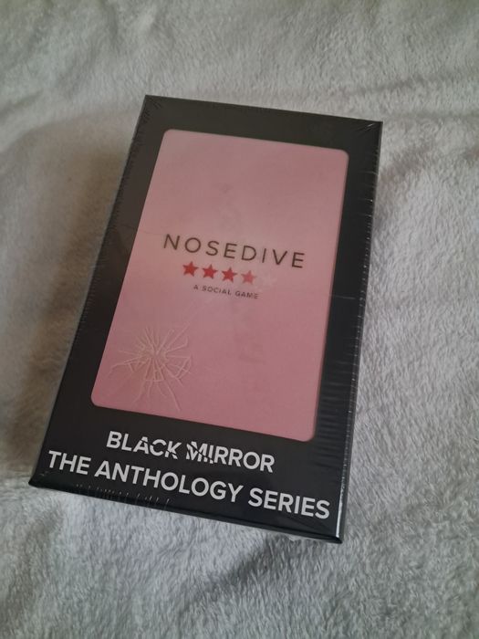 Gra Nosedive Black mirror serial netflix czarne lustro planszowa