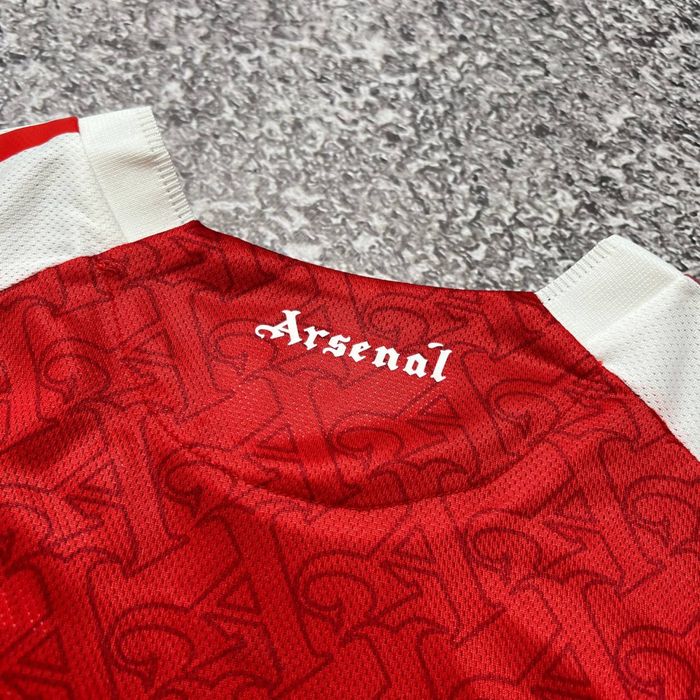 Ігрова футболка Арсенал червоно-біла сезон 2025/26