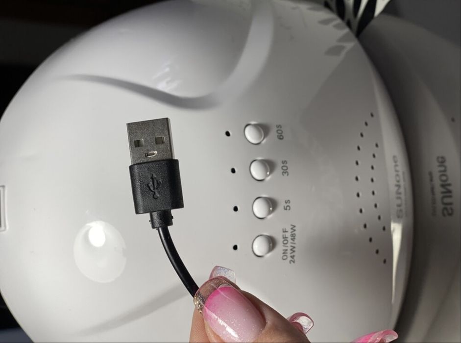 Лампа для манікюру