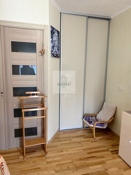 Продам чудову 3-х кімнатну квартиру  в центрі міста