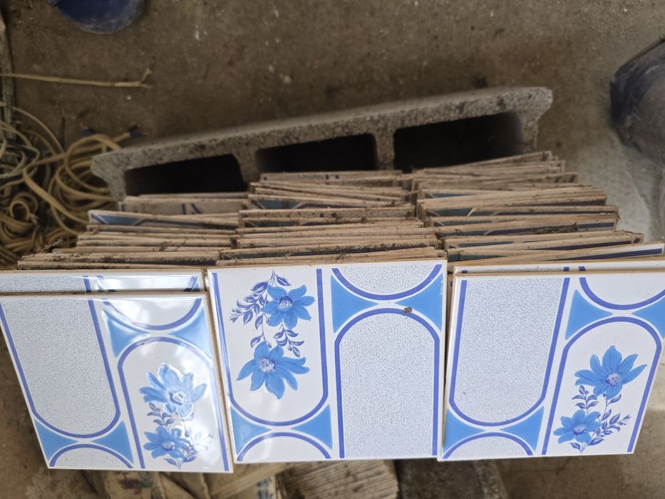 Azulejos "Cerâmica Aleluia" (125 unidades)