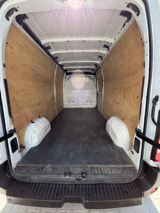 Продаю Renault Master 2012 року 2.3 dci MT