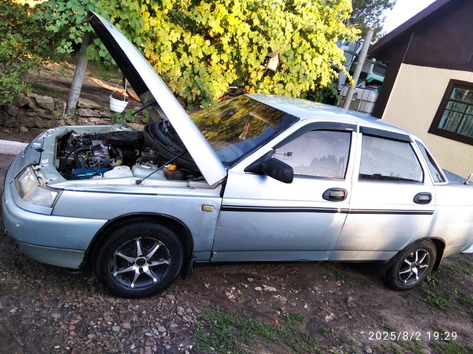 Продам ваз 2110 у доброму стані