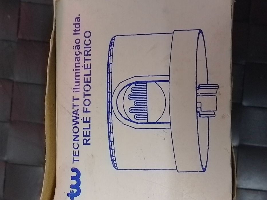 Relé Fotoelétrico Tecnowatt 220V/254V - Modelo RM-1050 NF