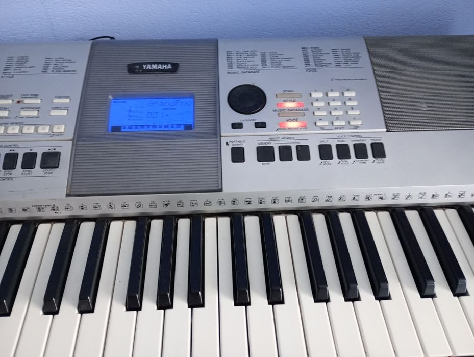 Keyboard Yamaha .