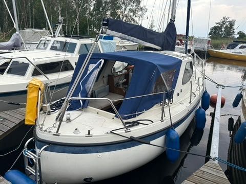 Jacht żaglowy LM-24 Motorsailer