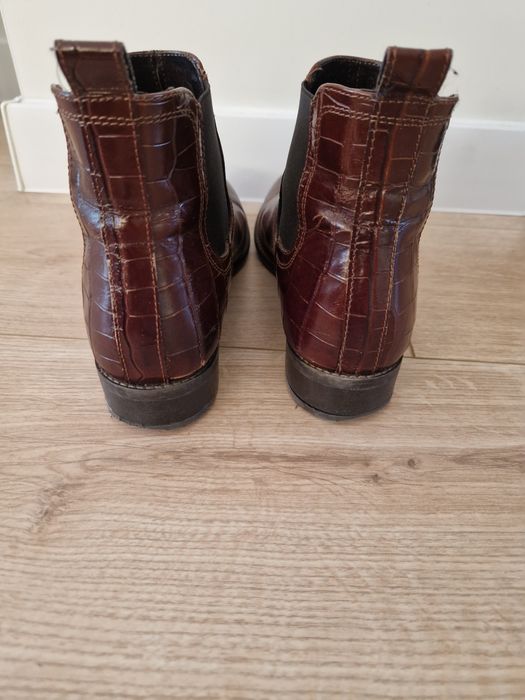 Świetne botki skórzane Gino Rossi