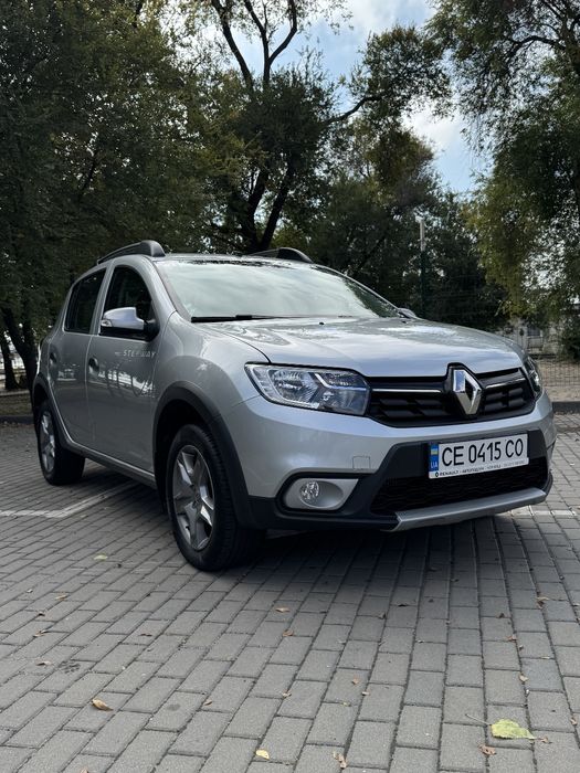 Renault Sandero Stepway Рено Сандеро Степвэй