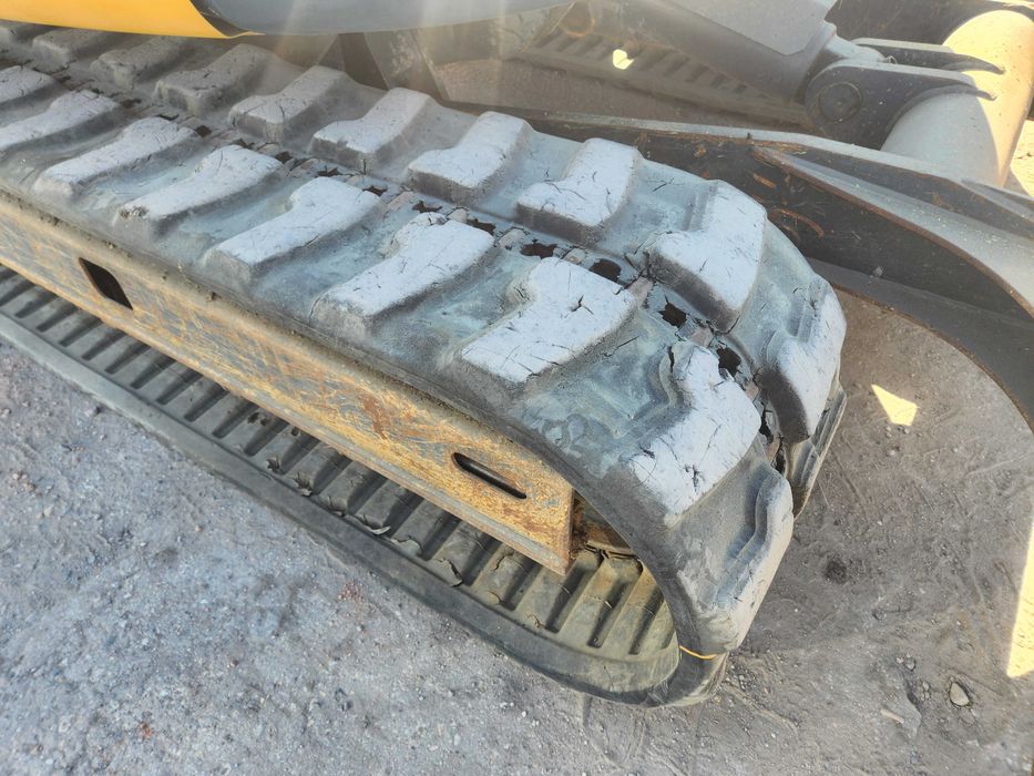 Koparka Komatsu PC80MR-3,  2013 r - 8 ton