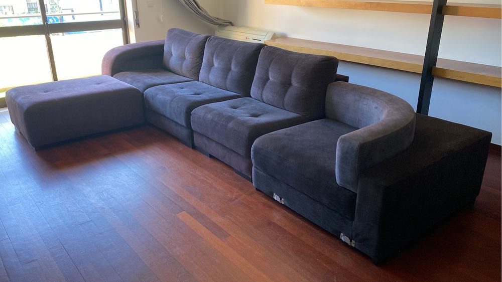 Sofá com chaise longue