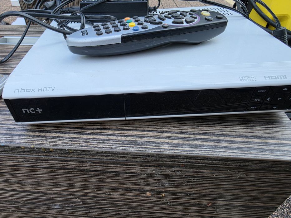 Tuner satelity  N box hdtv nc+