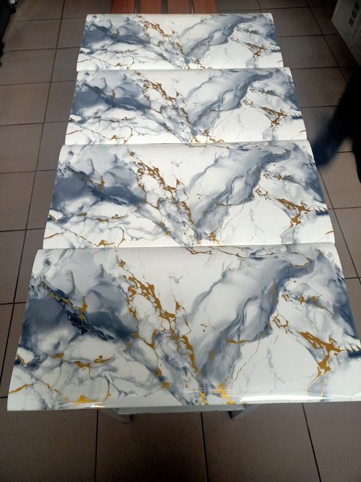 Панелі для швидкого ремонту 30 на 60 см.на клеючій основі.