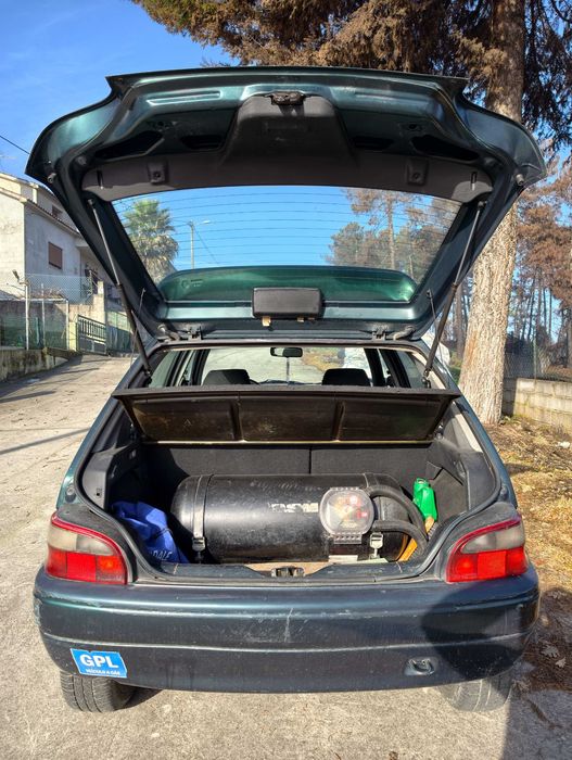 Citroën Saxo 1.1 GPL (Aceito Troca por Scooter 125 ou 50)