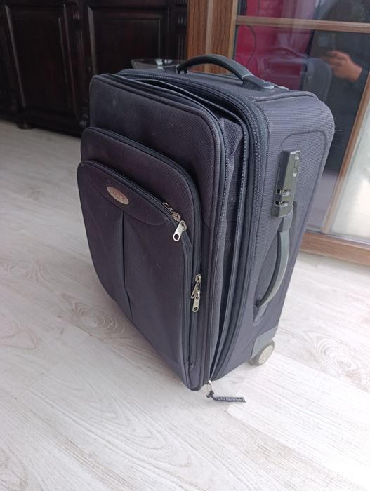 Walizka kabinowa Samsonite
