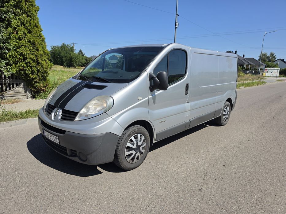 Renault trafic LONG klima 2011 rok opel vivaro