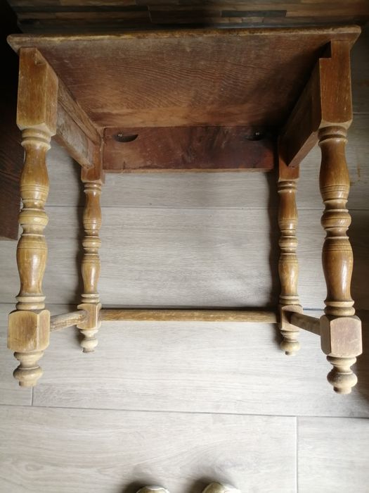 Wooden side table64740294252163122