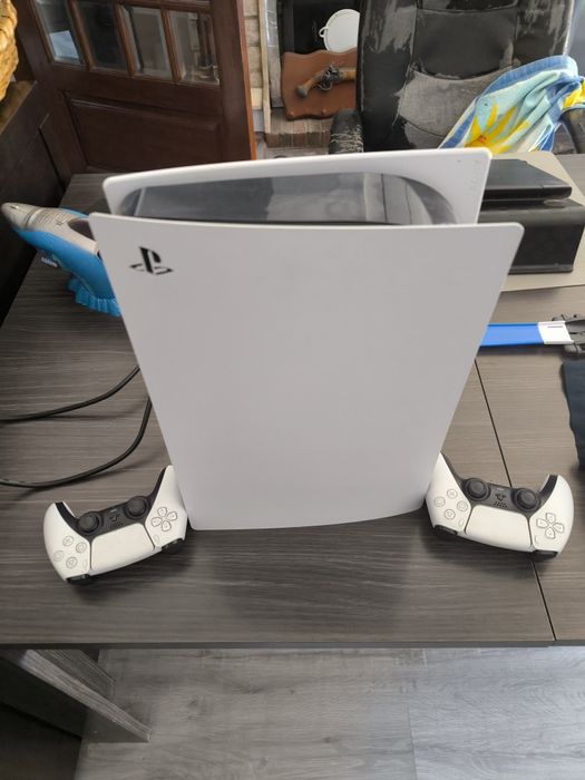 Ps5 1 tera 2 comandos como nova