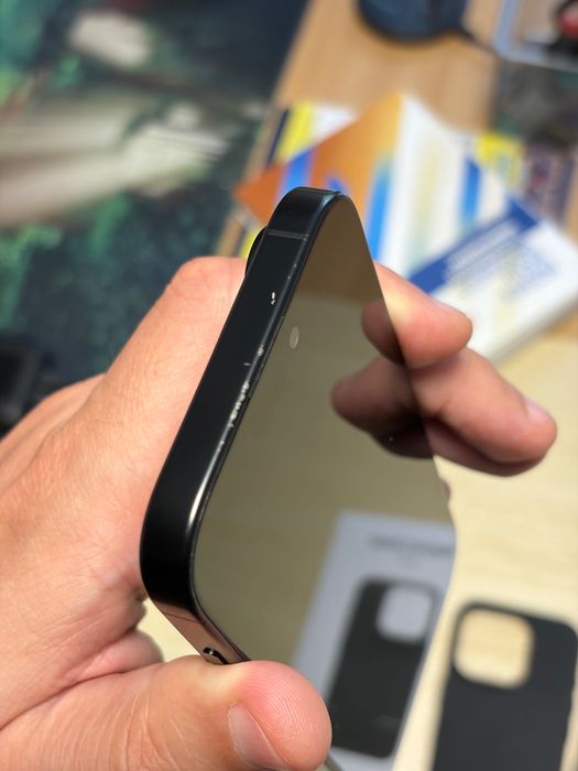 iPhone 16 Pro 128 GB Black Titanium | 89% | pudełko + 2 etui