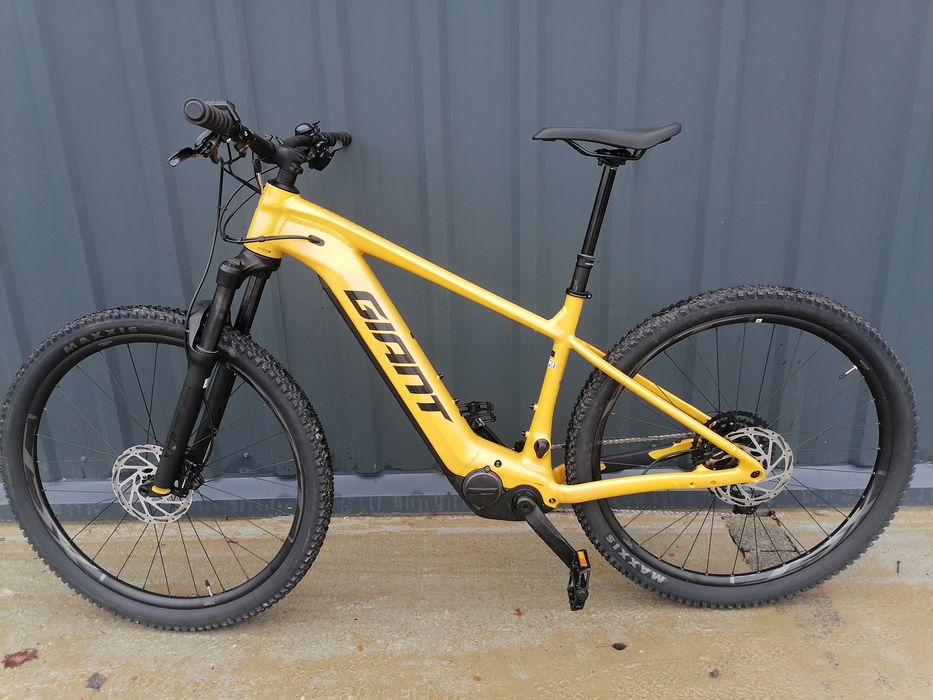 Nowy Rower elektryczny GIANT fathom  e+2.  Roz. L