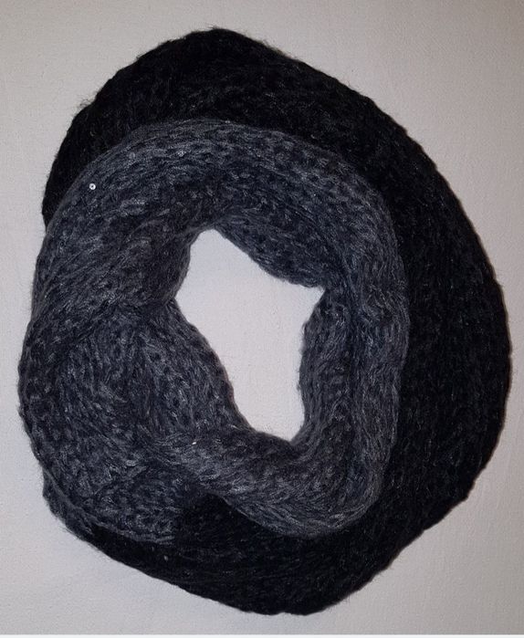 Ciepły komin /szal w ciemnych odcieniach