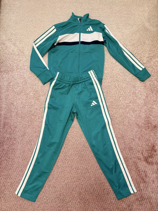 Dres adidas 140