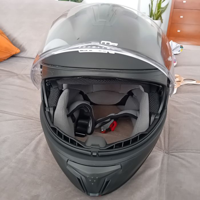 Capacete mota novo