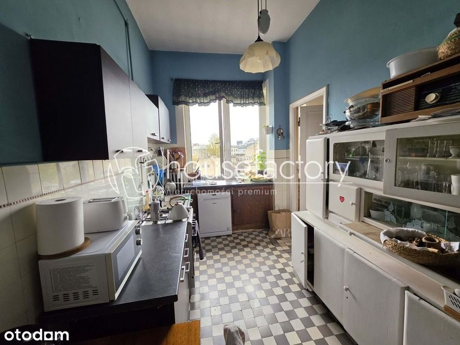 87 m^2 w Modernistyczna Kamienicy z Windą
