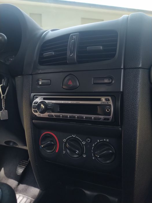 Renault Clio 1.5 dci