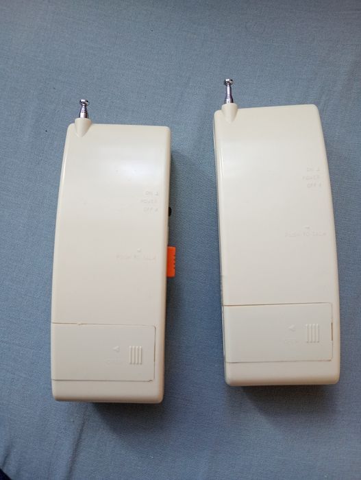 Krótkofalówki Walkie-Talkie z czasów PRL
